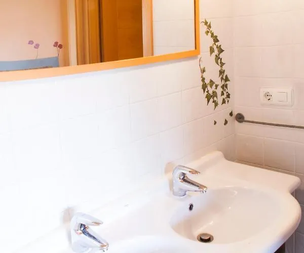 Llosa Planta Primera Y Planta Baja 샬레 San Salvador de Cantamuda