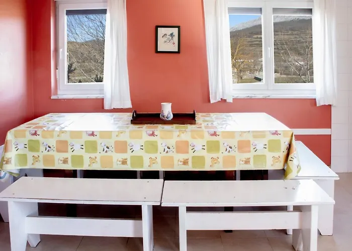 Llosa Planta Primera Y Planta Baja 샬레 San Salvador de Cantamuda